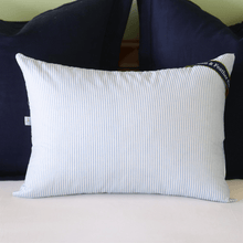 Load image into Gallery viewer, The Original Feather Pillow Standard Size - Firm (26oz)